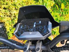 -锦秋路-停车场