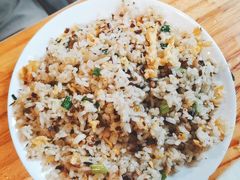 特色臊子蛋炒饭-嘉州叶婆婆钵钵鸡(建设路店)