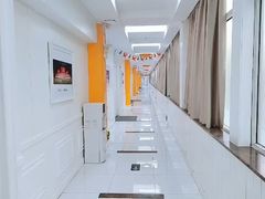 -西安小天鹅艺术团(曲江Alice店)