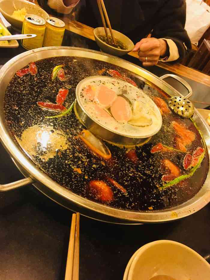 城门洞老火锅(渝北总店)