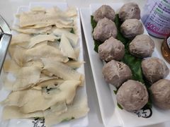 -三头牛·潮汕牛肉生蚝火锅 (夏湾店)