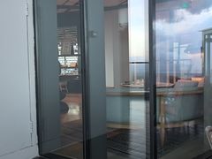 -瑰丽酒店·海吧·天际下午茶·现场DJ·天台酒吧