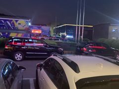 -翠微牡丹园停车场