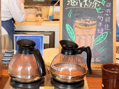 -深圳国际会展中心希尔顿酒店(前海华发冰雪世界店)