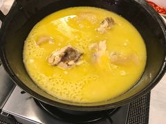 -鲜入围煮花胶鸡海鲜火锅