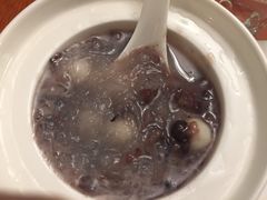 -燕庭·纯燕窝·甜品下午茶(南京西路店)