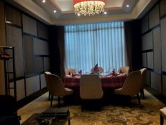 -西安唐隆国际酒店(大雁塔大唐不夜城店)