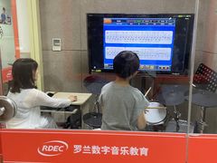 -罗兰数字音乐教育(徐汇校区)