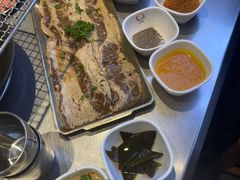 -合易泓烤肉•首创生椰大油边(宁山路店)