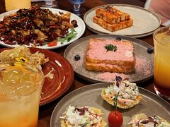 -mordew加州日记西餐&小酒馆(新天地店)