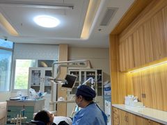 -上海仁爱医院口腔科 · 种植