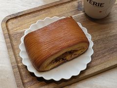 -VERIE BAKEHOUSE