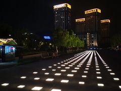 -南京眼步行桥