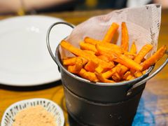 -1886德国汽车餐厅(外滩中央店)