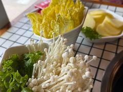-山悦里 山野·鲜火锅(罗斯福广场店)