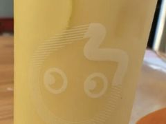 柠檬椰果养乐多-CoCo都可(八达商城店)