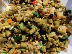 -自贡盐帮菜·玩辣餐厅(樱花园西街店)