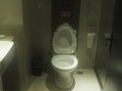 -豪泰168酒店(无锡上马墩靖海地铁站店)