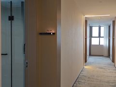 -奢月酒店(成都华西二院锦江院区三圣花乡地铁站店)