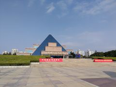 -上海市龙华烈士陵园