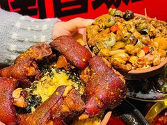 -老闵田螺馆·南昌市井菜·特色小吃(总店)