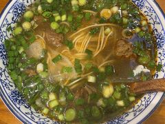 牛骨清汤牛肉面-白金成(珠江路店)