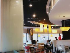 用餐区-必胜客(巴沟店)