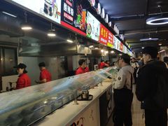 自助取餐区-西南大学北碚校区-竹园学生食堂