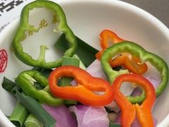 -锅飘飘·东北铁锅炖(雨花客厅店)