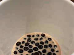 大红袍珍珠奶茶-湊湊火锅·茶憩(磐基中心店)