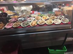 -六合夜市