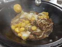 -粘豆包柴火铁锅炖