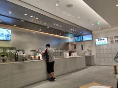 -喜茶(杭州滨江宝龙店)