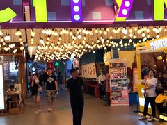 -成都你六姐·牛肉冒菜(城市集市合生汇店)