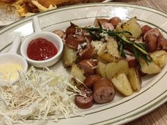 -玛格萝妮比萨屋(四平店)