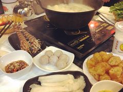 竹蛏王-鲜入围煮花胶鸡海鲜火锅