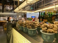 -捞王锅物料理(上海世茂广场店)