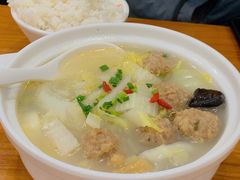 马蹄小肉圆砂锅-老盛兴·上海小笼汤包馆(武夷店)