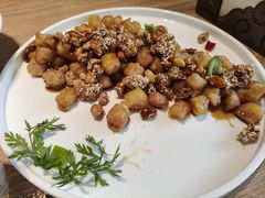 -连鹭海鲜·海肠捞饭·海胆饭(星海店)