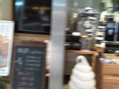 -麦当劳(中山公园龙之梦店)