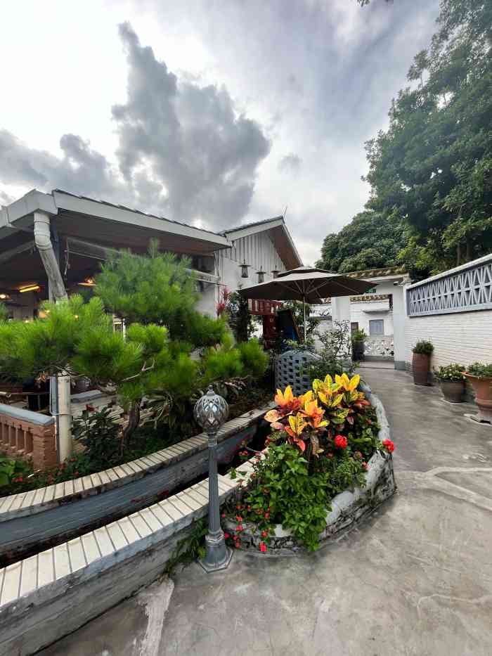 天然居(霞石沙羊路店)-"没有招牌的一家餐馆,没有空调只有风扇,大.