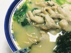 -明呈黄鱼面馆(斜土路店)