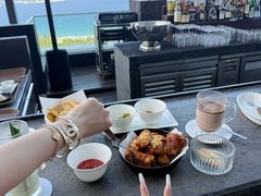 -瑰丽酒店·海吧·天际下午茶·现场DJ·天台酒吧