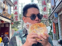 -喜洲杨记破酥粑粑