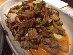 张老师的牛肉-十三式重庆江湖菜(金茂览秀城店)