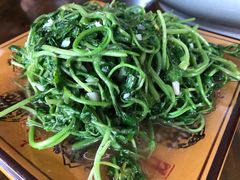 -燕兵眉州肥肠鱼饭店