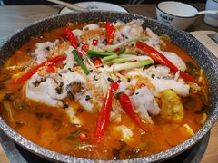 -山城外·非遗酸菜鱼(蜀都万达店)