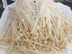-东北农家院·铁锅炖(莘庄店)
