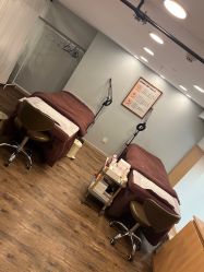 -摩睫+皮肤管理·科学美容中心