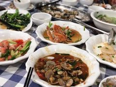 -钱大妈海鲜饭店(保利林语店)